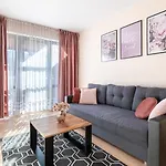 Apartamenty Sun & Snow Triventi Mountain Residence